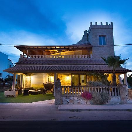 モルチャーノ・ディ・レウカ Antico Borgo Marchese Bed & Breakfast エクステリア 写真