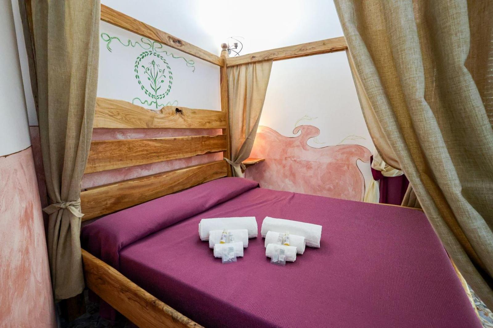 モルチャーノ・ディ・レウカ Antico Borgo Marchese Bed & Breakfast エクステリア 写真