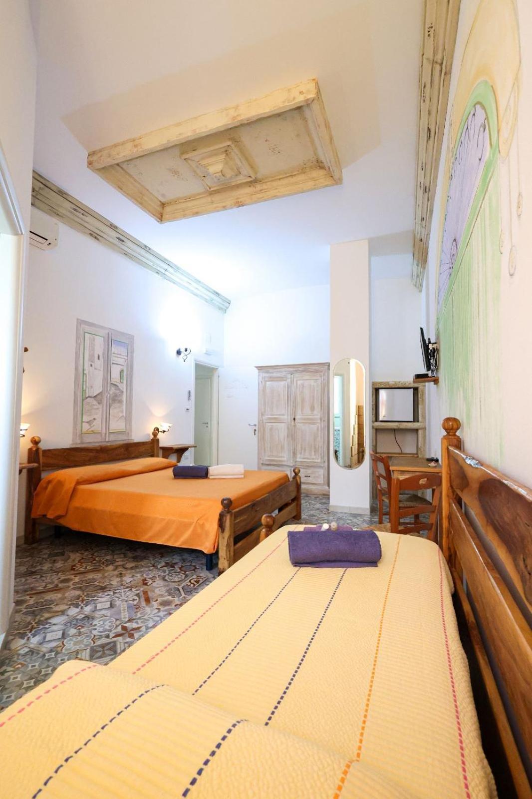 モルチャーノ・ディ・レウカ Antico Borgo Marchese Bed & Breakfast エクステリア 写真