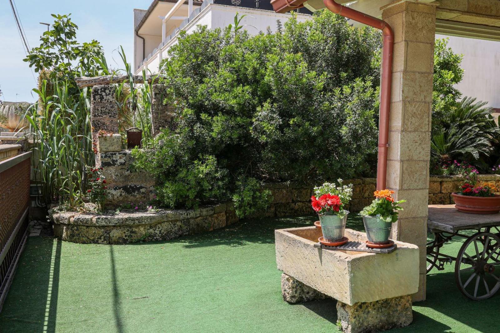 モルチャーノ・ディ・レウカ Antico Borgo Marchese Bed & Breakfast エクステリア 写真
